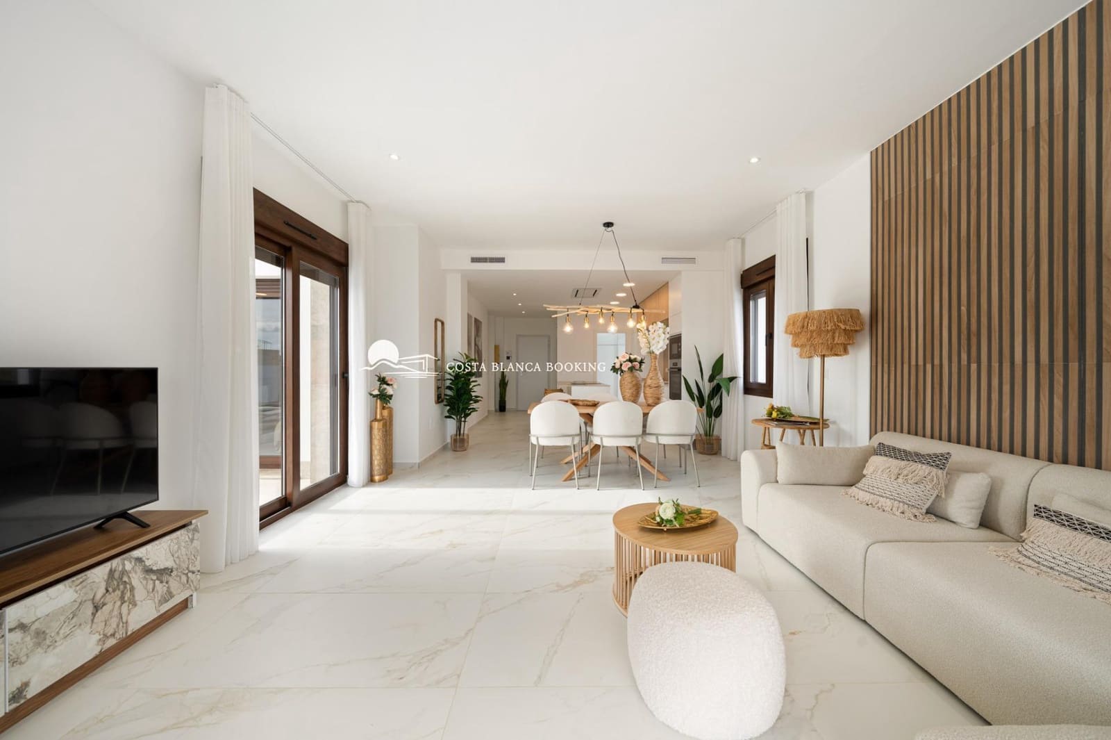 3 bedroom Villa for sale in Polop with pool garage - € 649,000 (Ref: 9825180)
