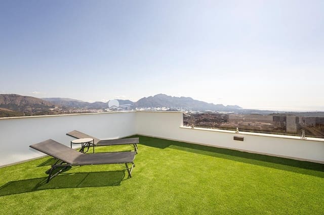 Chalet de 3 habitaciones en Polop en venta con piscina garaje - 598.000 € (Ref: 9829031)