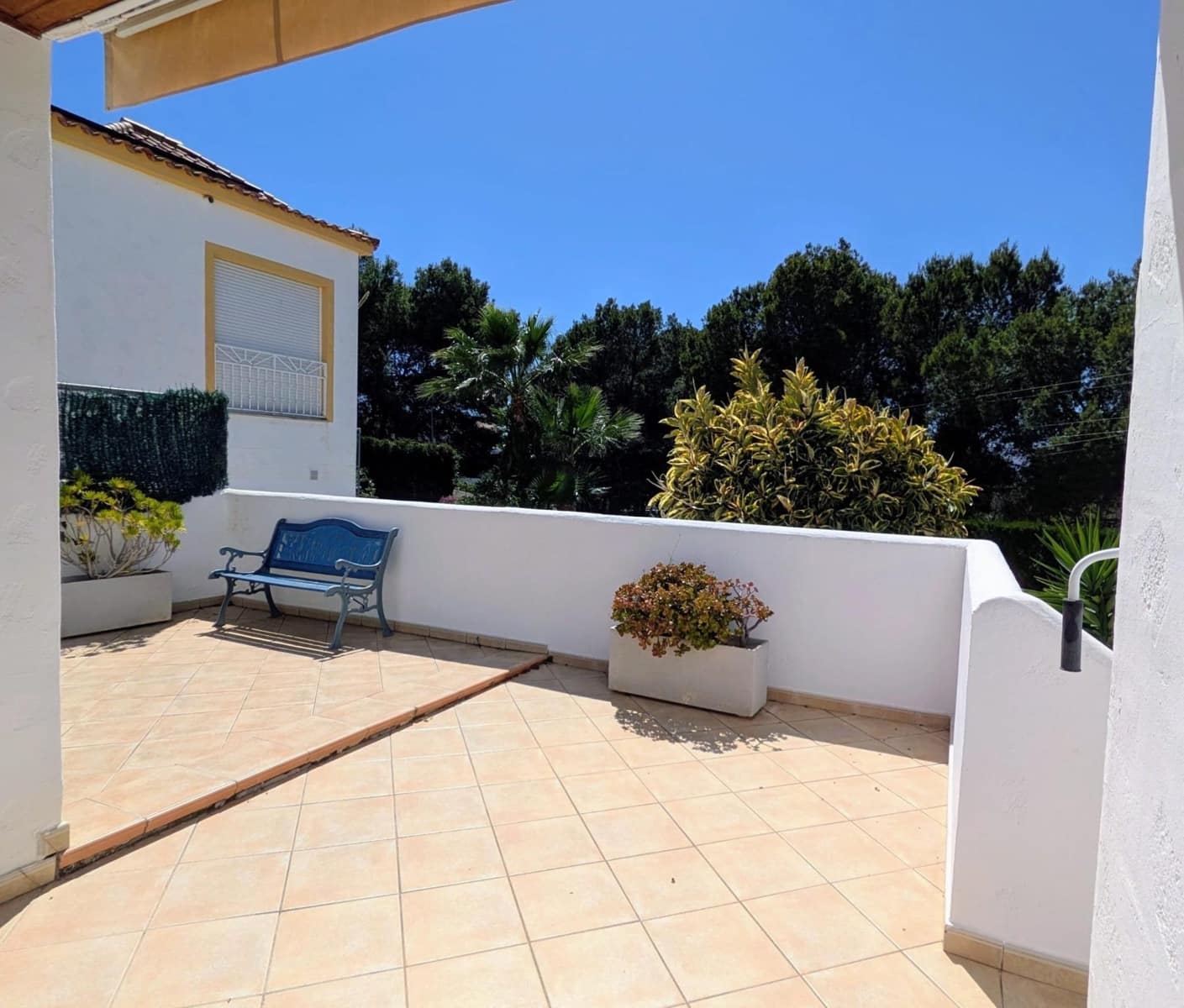 4 Zimmer Villa zu verkaufen in Alfaz del Pi / L'Alfas del Pi mit Pool Garage - 650.000 € (Ref: 9833592)