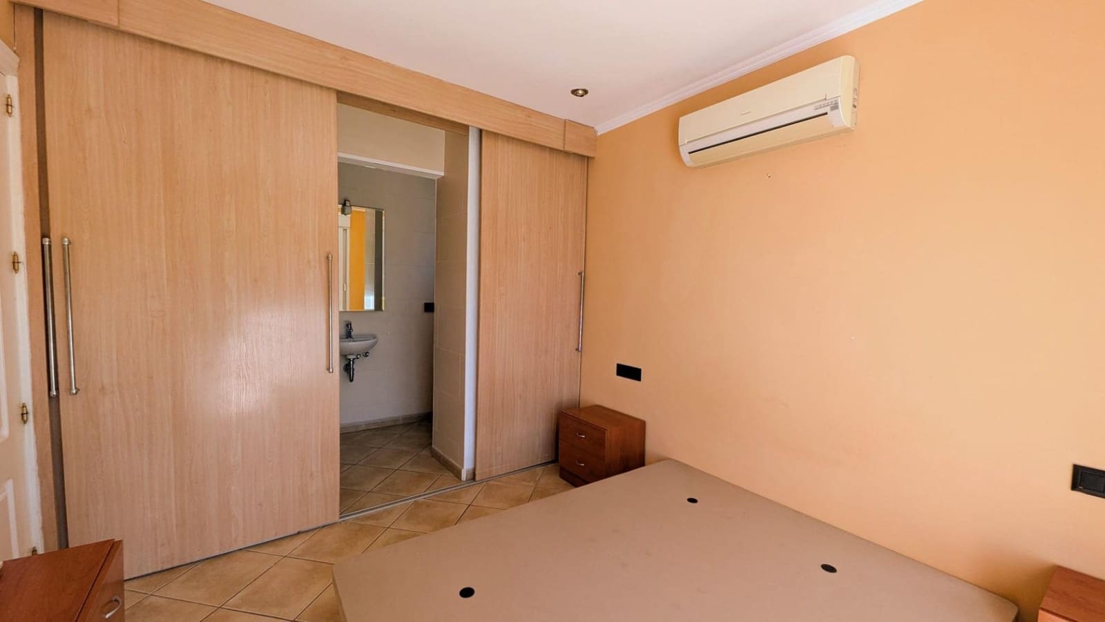 4 Zimmer Villa zu verkaufen in Alfaz del Pi / L'Alfas del Pi mit Pool Garage - 650.000 € (Ref: 9833592)