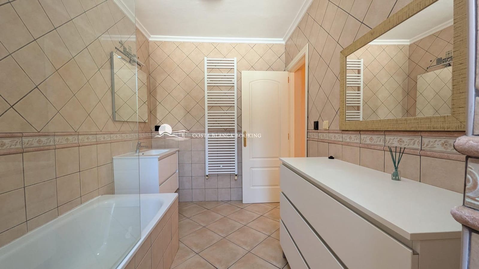 4 sovrum Villa till salu i Albir med pool garage - 650 000 € (Ref: 9833592)