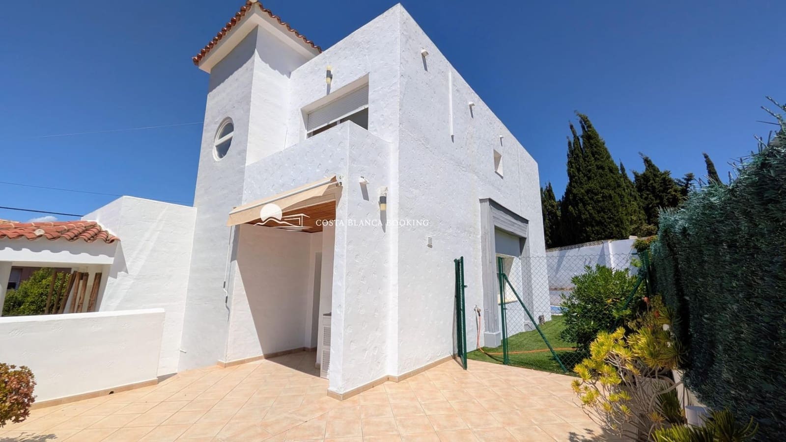 4 sovrum Villa till salu i Albir med pool garage - 650 000 € (Ref: 9833592)