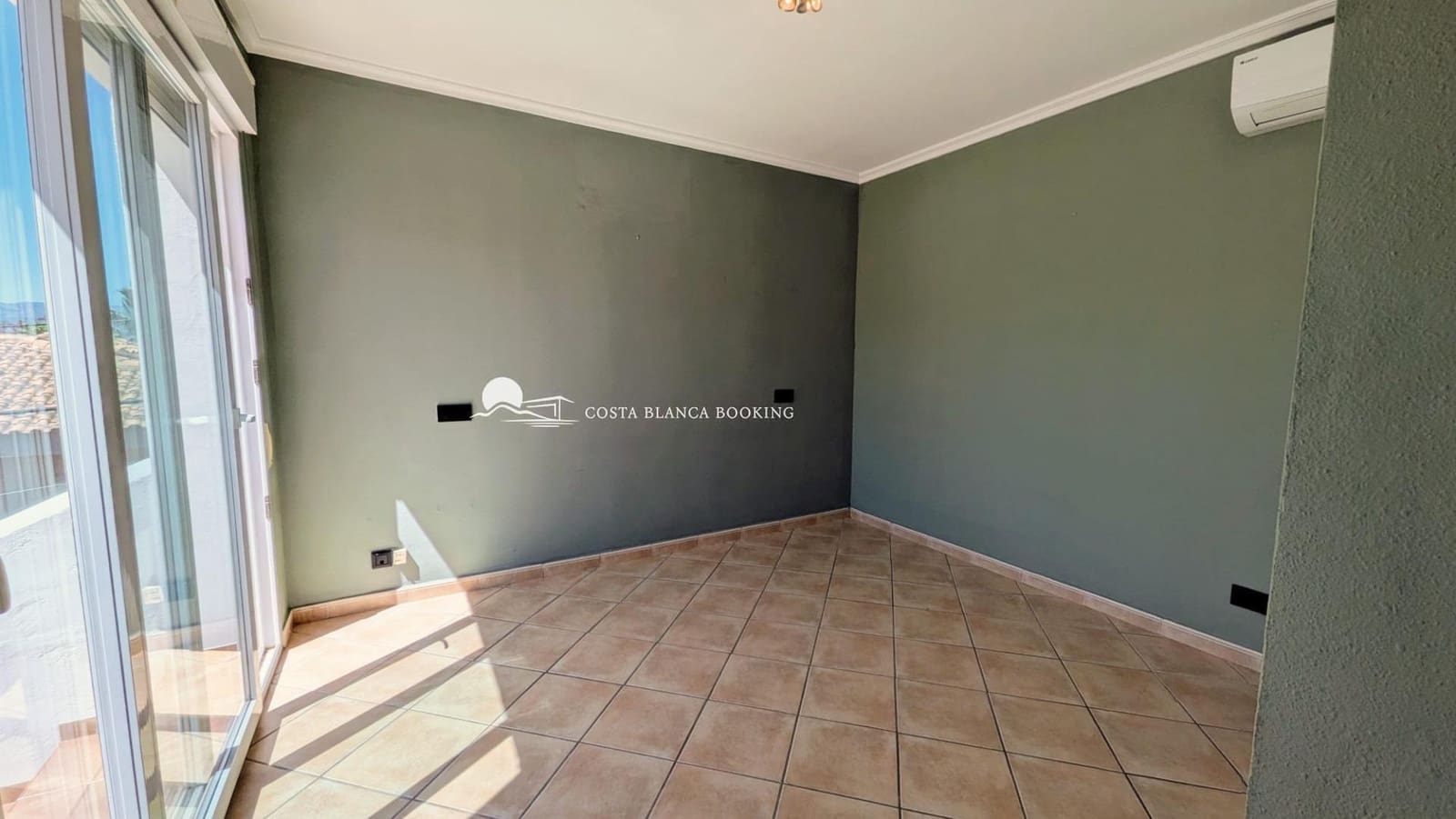 4 sovrum Villa till salu i Albir med pool garage - 650 000 € (Ref: 9833592)