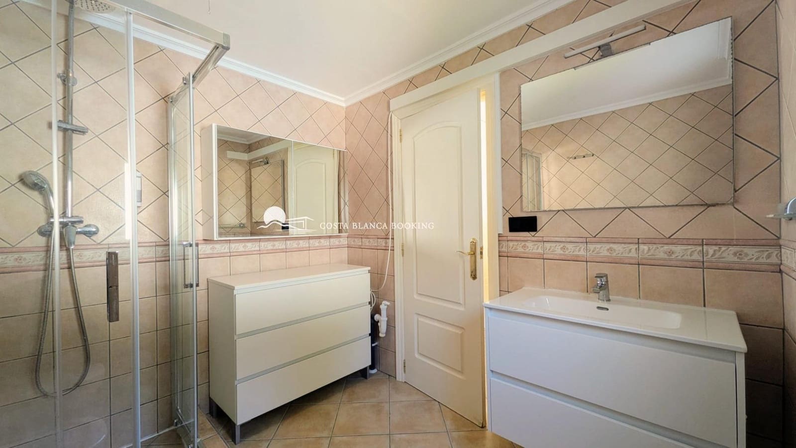 4 sovrum Villa till salu i Albir med pool garage - 650 000 € (Ref: 9833592)