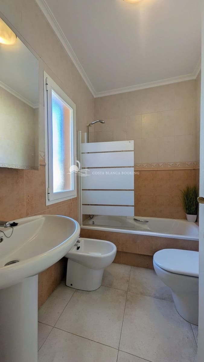Pareado de 4 habitaciones en Albir en venta con piscina garaje - 599.000 € (Ref: 9843338)