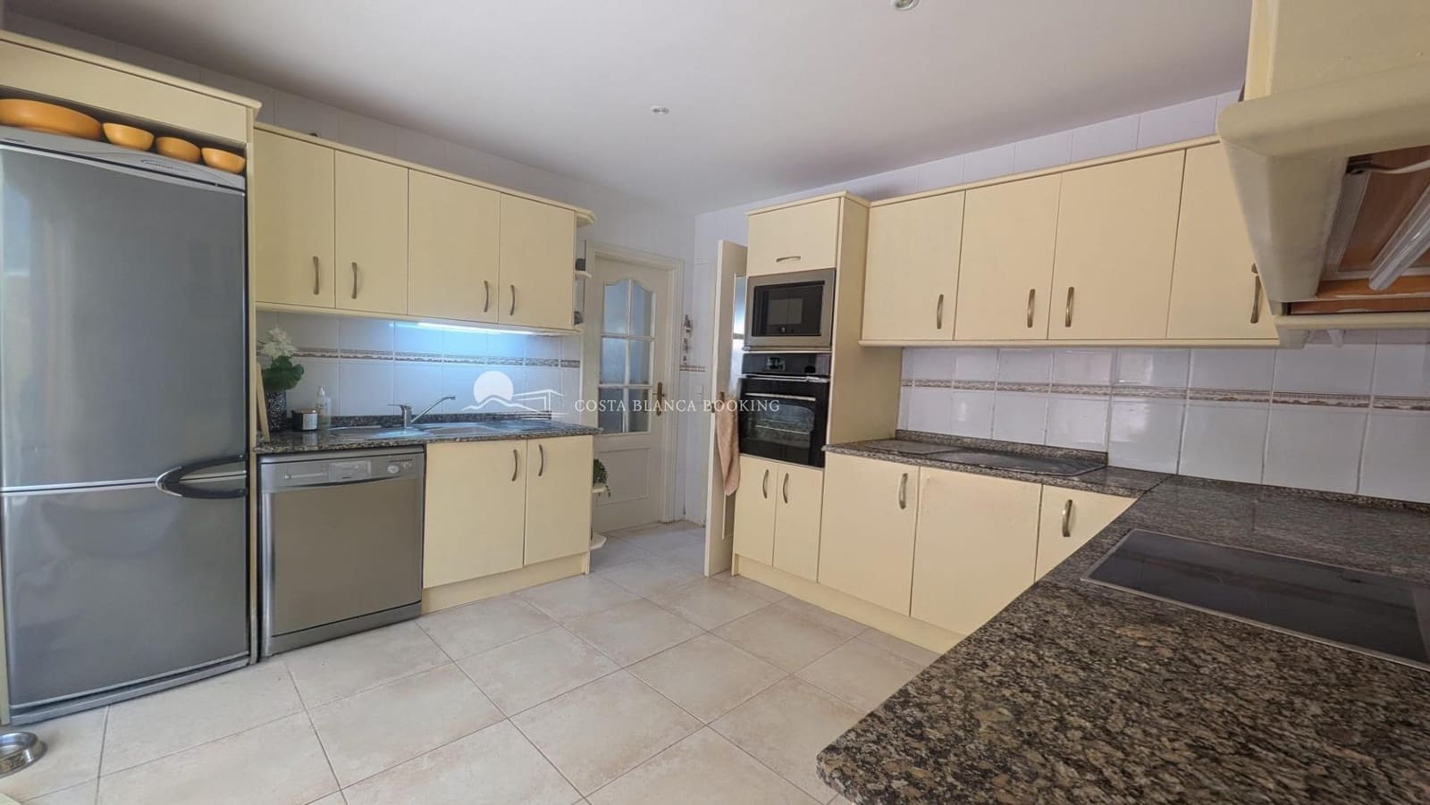 Pareado de 4 habitaciones en Albir en venta con piscina garaje - 599.000 € (Ref: 9843338)