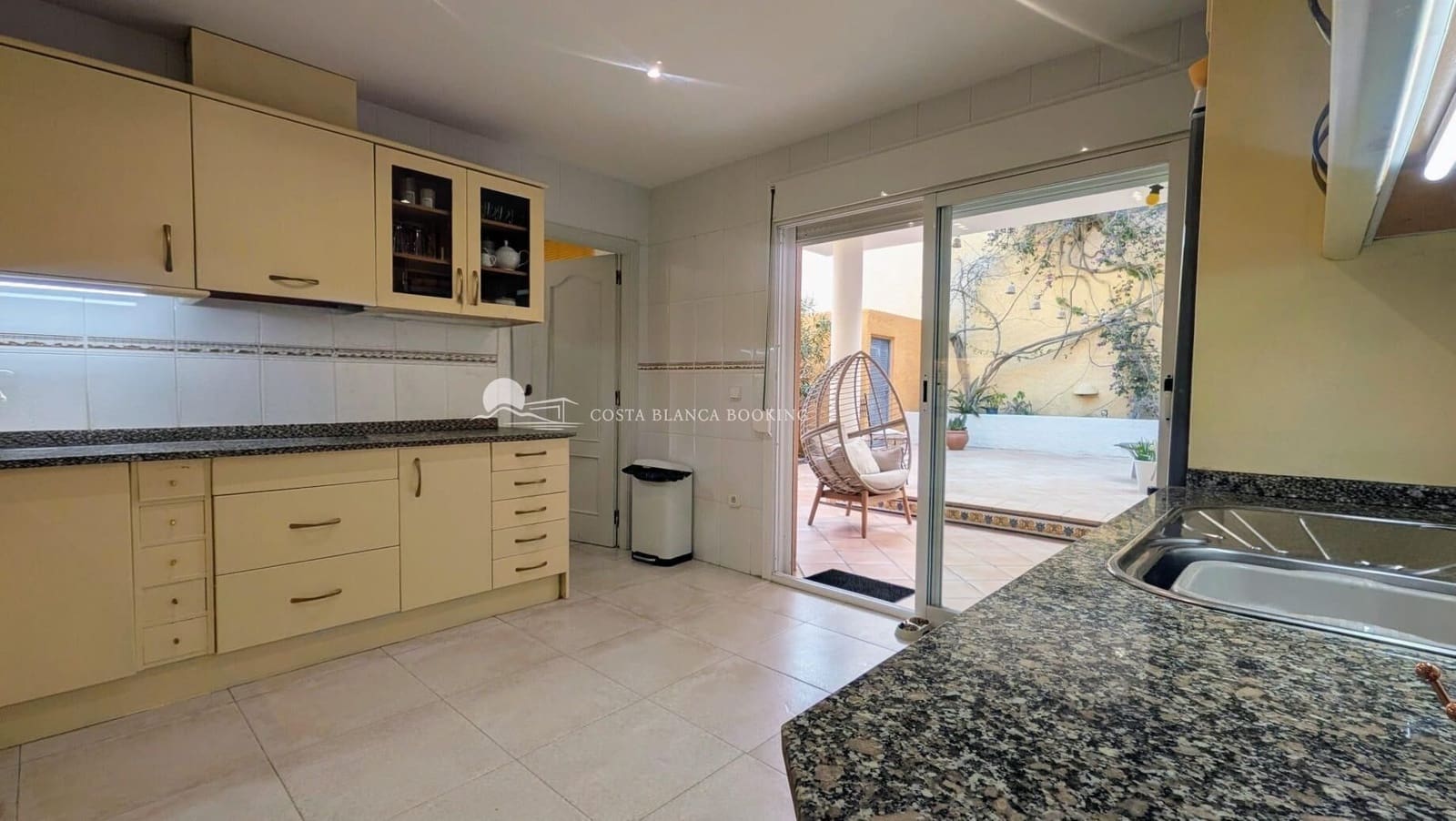 Pareado de 4 habitaciones en Albir en venta con piscina garaje - 599.000 € (Ref: 9843338)