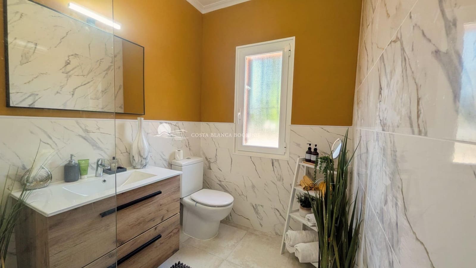 Pareado de 4 habitaciones en Albir en venta con piscina garaje - 599.000 € (Ref: 9843338)