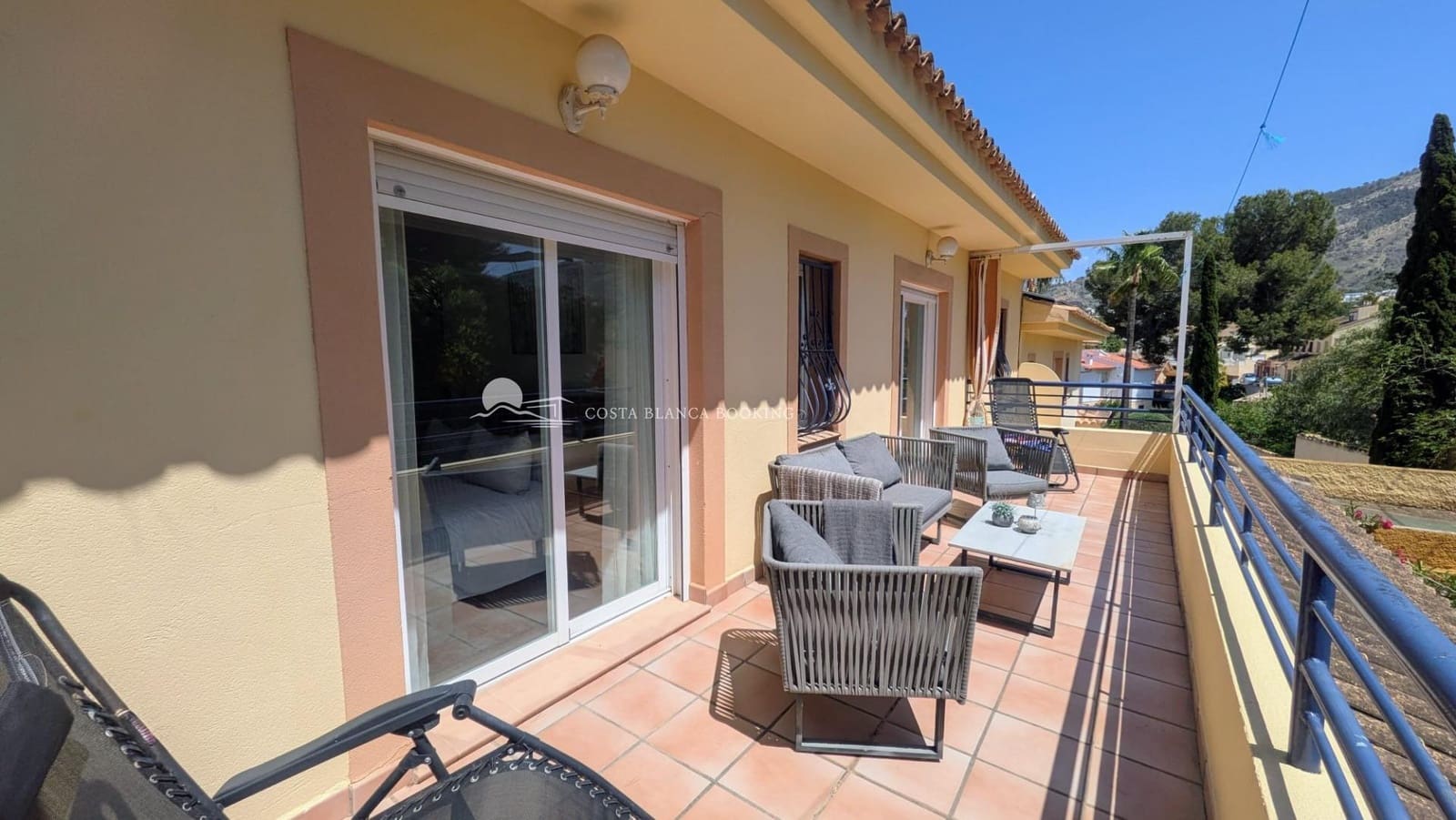 Pareado de 4 habitaciones en Albir en venta con piscina garaje - 599.000 € (Ref: 9843338)