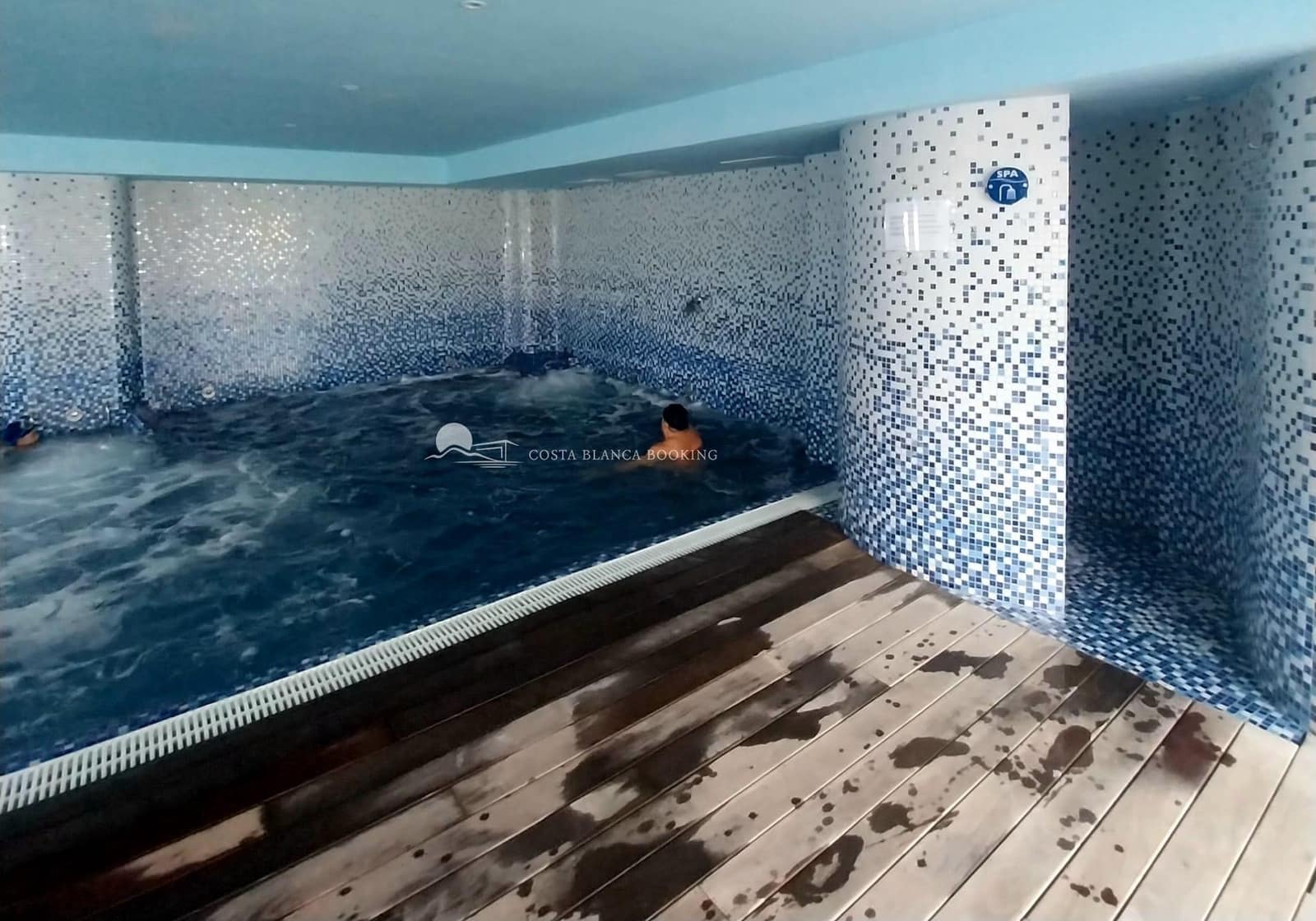 3 bedroom Penthouse for sale in Calpe / Calp with pool - € 899,000 (Ref: 9861824)