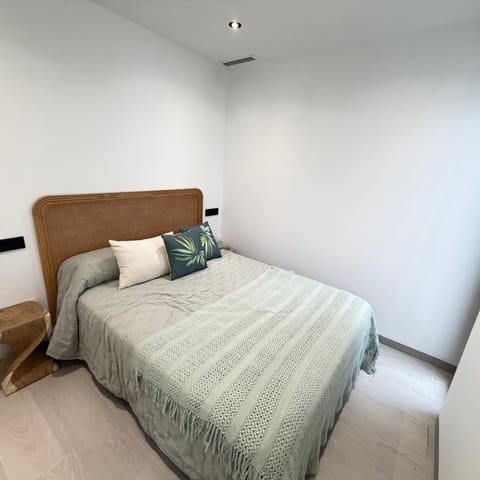 5 slaapkamer Villa te koop in Finestrat met zwembad - € 819.000 (Ref: 9866938)