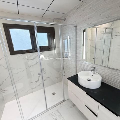 5 soverom Villa til salgs i Finestrat med svømmebasseng - € 819 000 (Ref: 9866938)