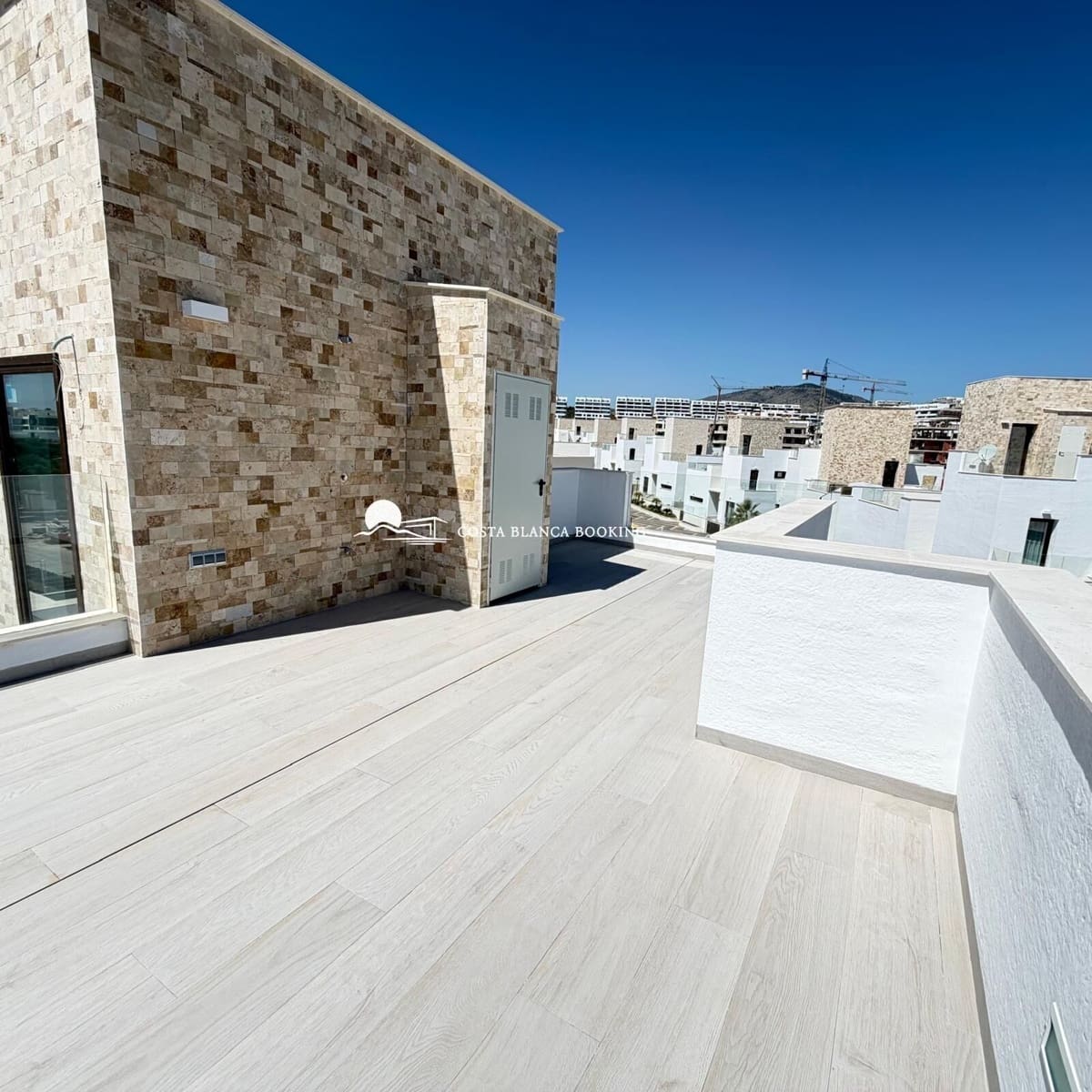 5 chambre Villa/Maison à vendre à Finestrat avec piscine - 819 000 € (Ref: 9866938)