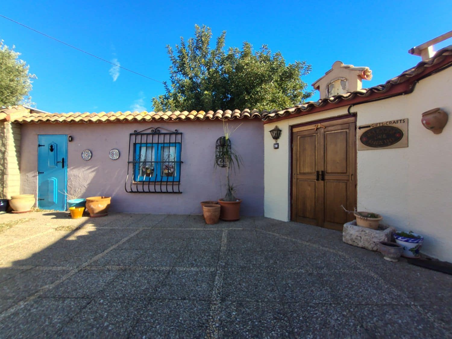4 bedroom Villa for sale in Alfaz del Pi / L'Alfas del Pi - € 585,000 (Ref: 9878739)