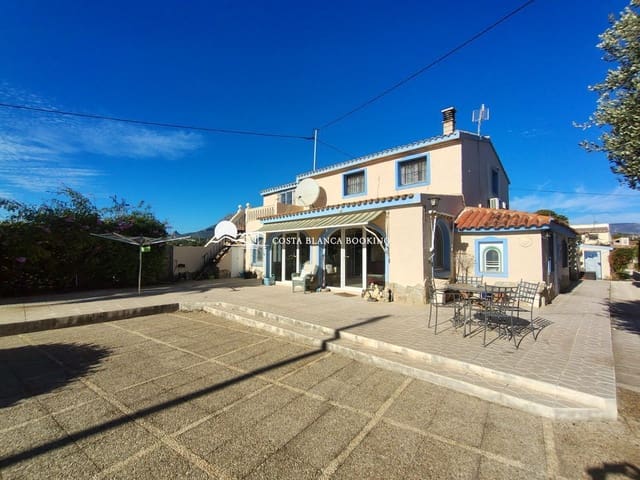 4 soveværelse Villa til salg i Alfaz del Pi / L'Alfàs del Pi med swimmingpool garage - € 525.000 (Ref: 9878739)