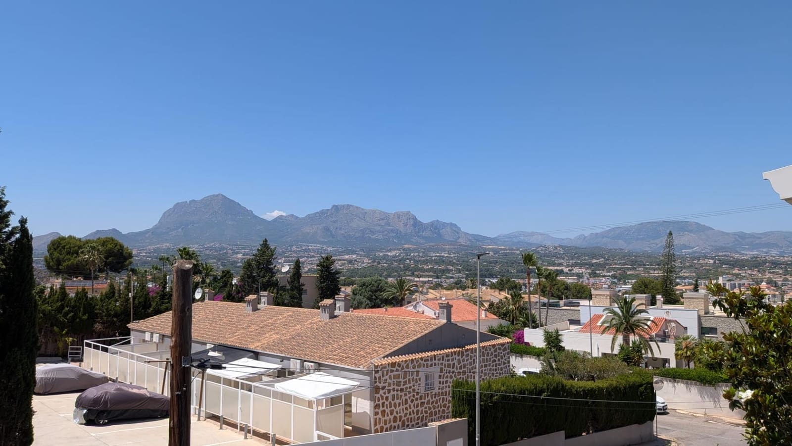 4 soverom Bungalow til salgs i Albir med svømmebasseng garasje - € 365 000 (Ref: 9890320)