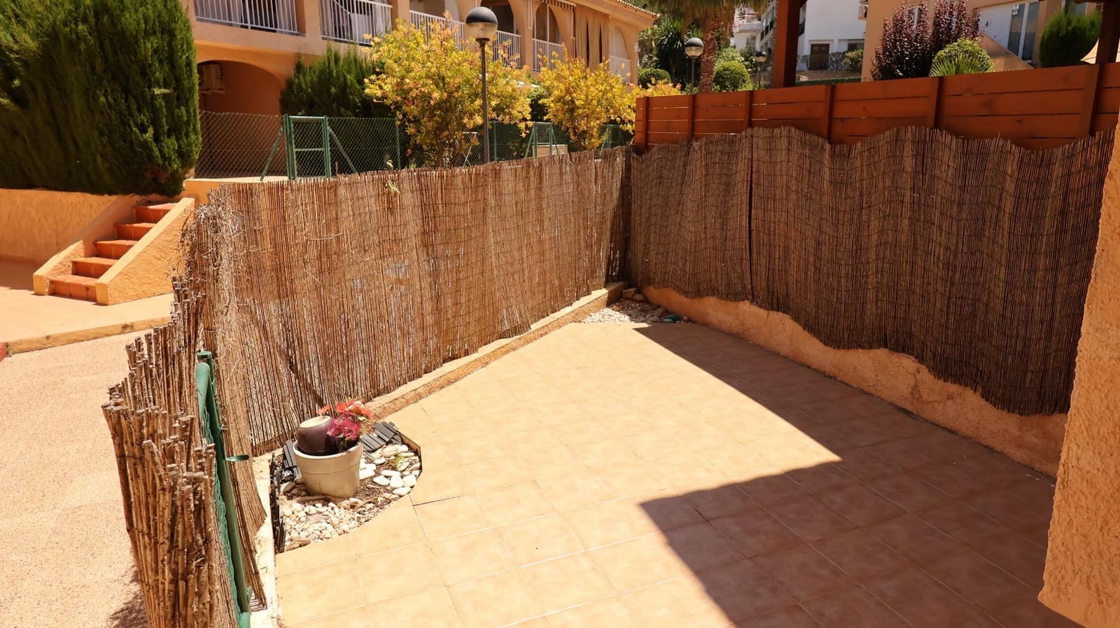 4 soverom Bungalow til salgs i Albir med svømmebasseng garasje - € 365 000 (Ref: 9890320)
