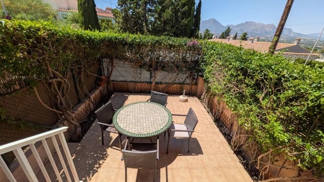 4 soveværelse Bungalow til salg i Albir, Alfaz del Pi / L'Alfàs del Pi med swimmingpool garage - € 365.000 (Ref: 9890320)