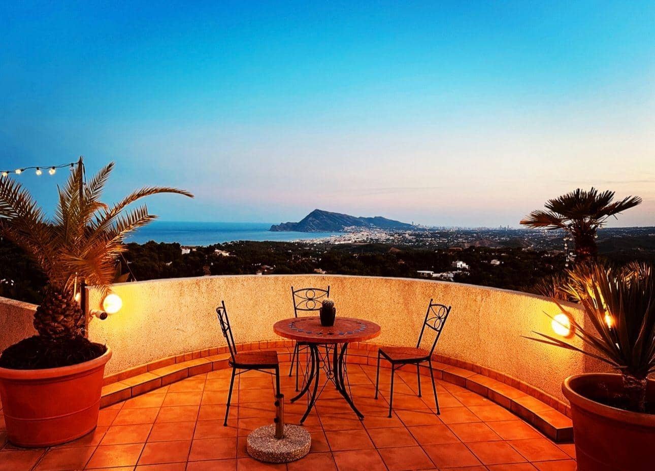 2 quarto Penthouse para venda em Altea com piscina garagem - 530 000 € (Ref: 9903845)