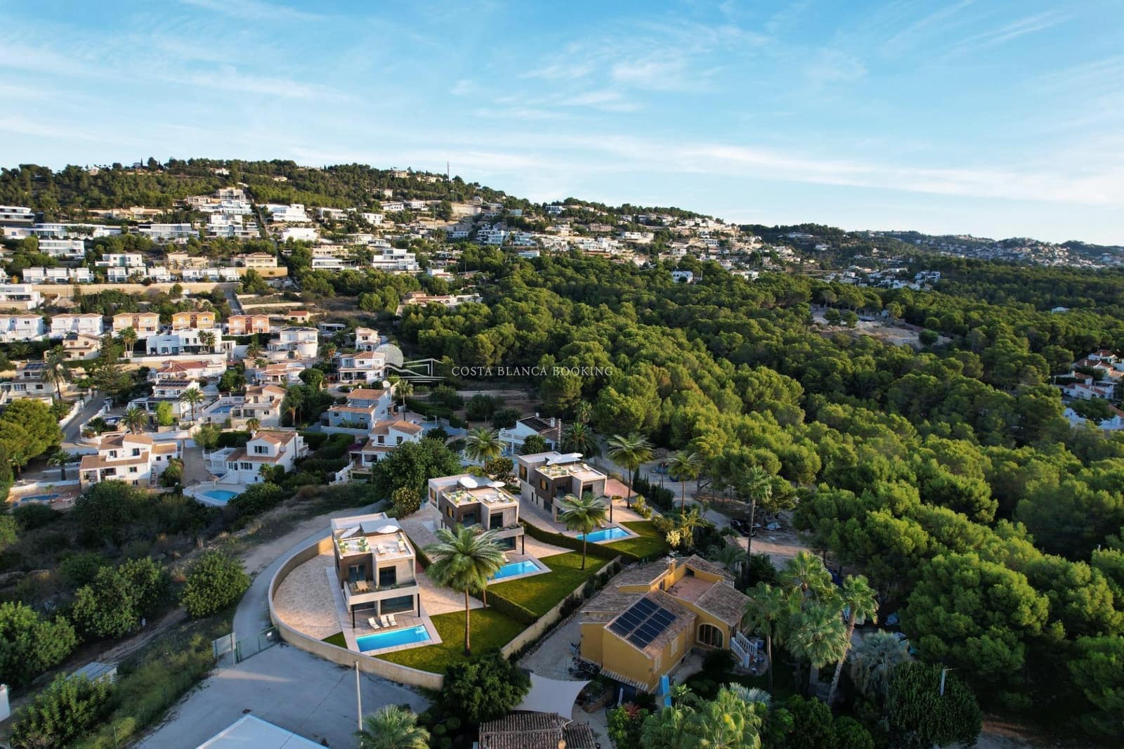 3 soverom Villa til salgs i Calpe / Calp med svømmebasseng garasje - € 925 000 (Ref: 9920385)