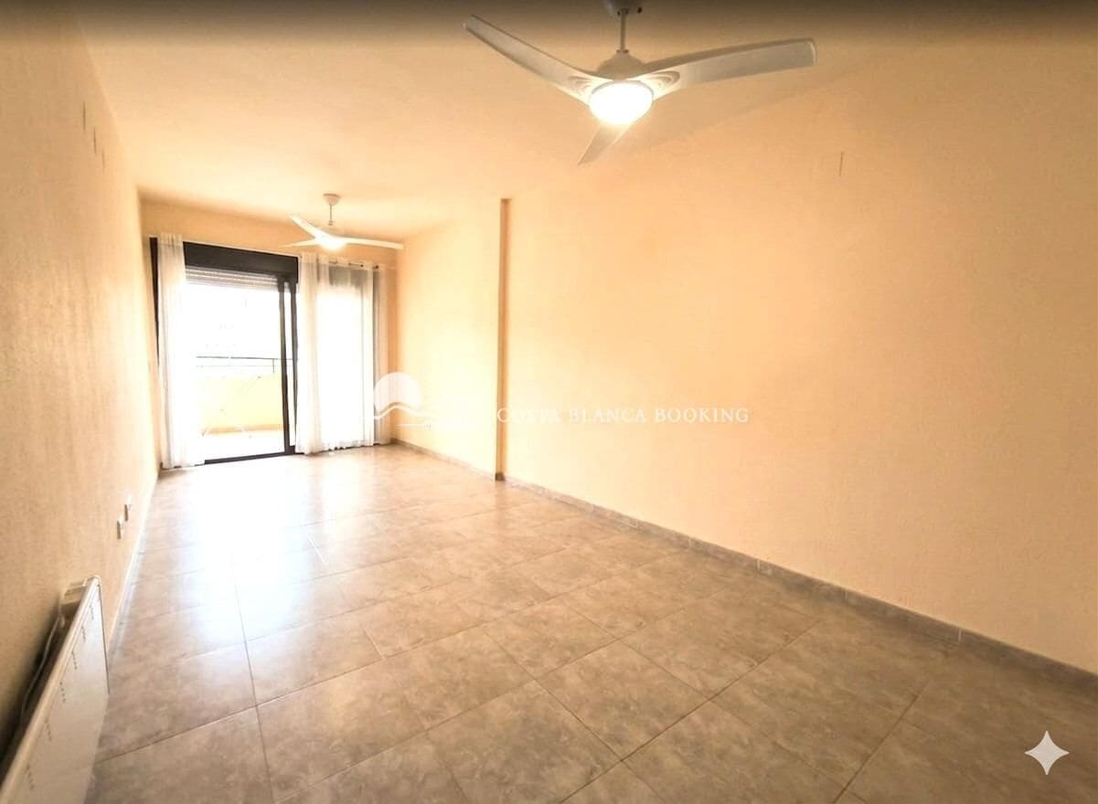 2 Zimmer Apartment zu verkaufen in Albir mit Pool Garage - 355.000 € (Ref: 9922241)