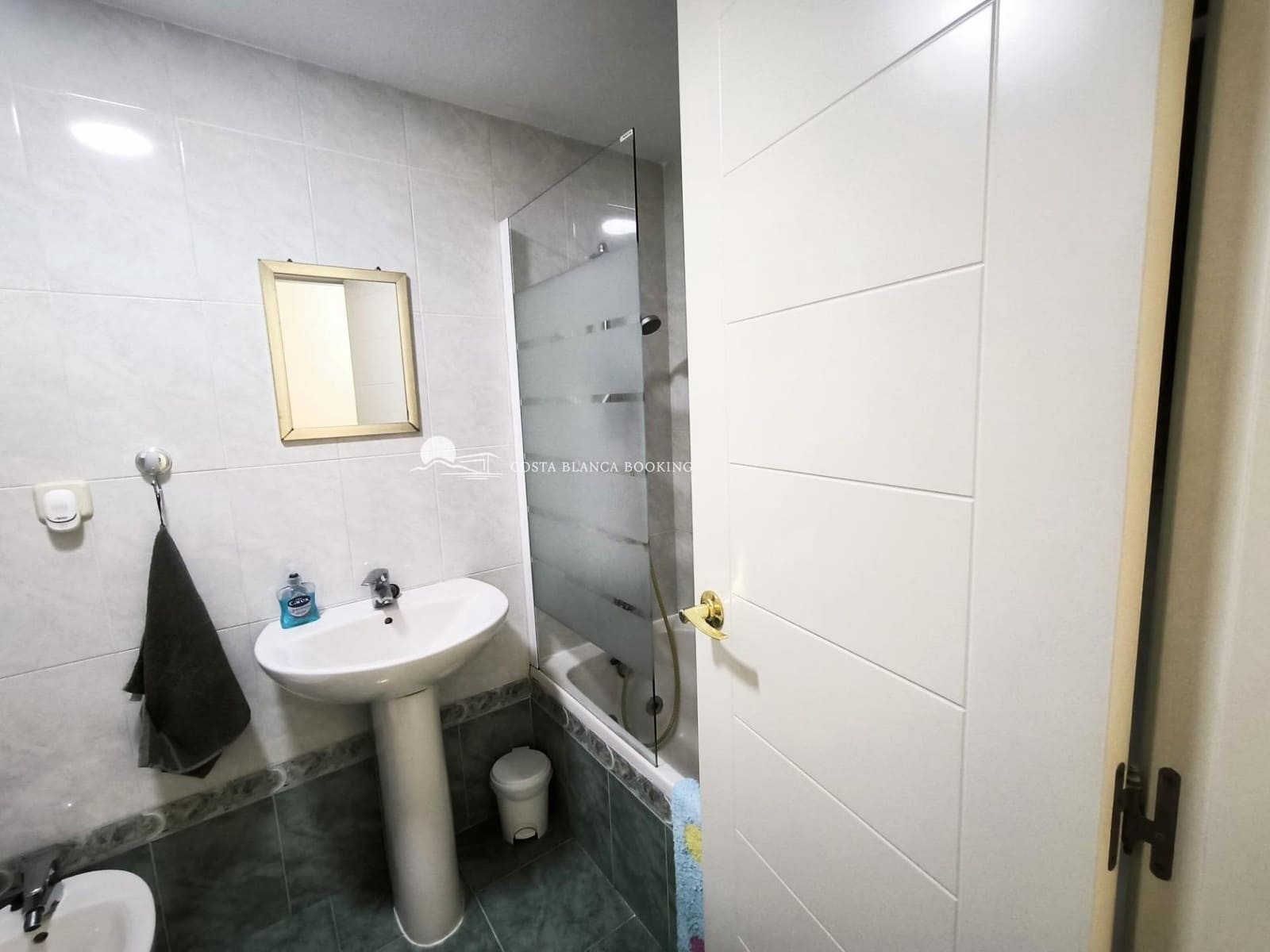 2 Zimmer Apartment zu verkaufen in Albir mit Pool Garage - 355.000 € (Ref: 9922241)