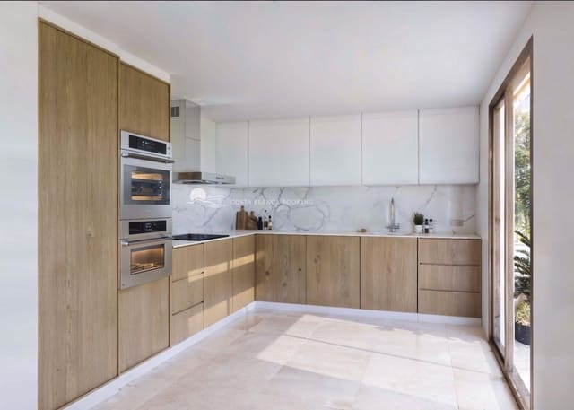 3 soverom Kjedet enebolig til salgs i La Nucia med svømmebasseng garasje - € 594 000 (Ref: 9929309)