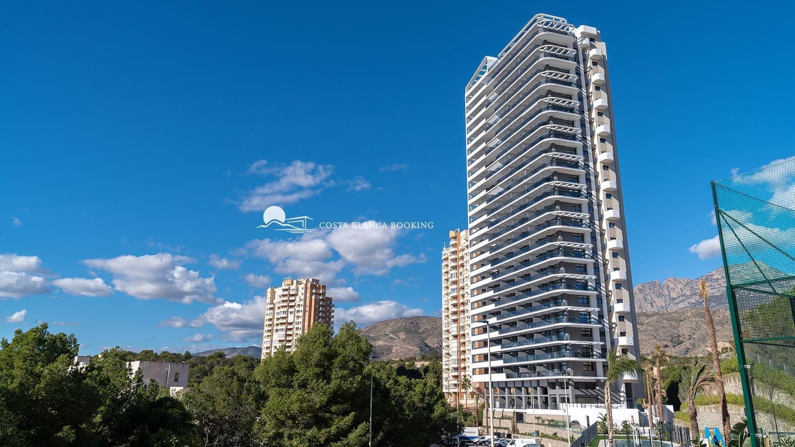 2 soveværelse Lejlighed til salg i Benidorm med swimmingpool garage - € 507.000 (Ref: 9934148)