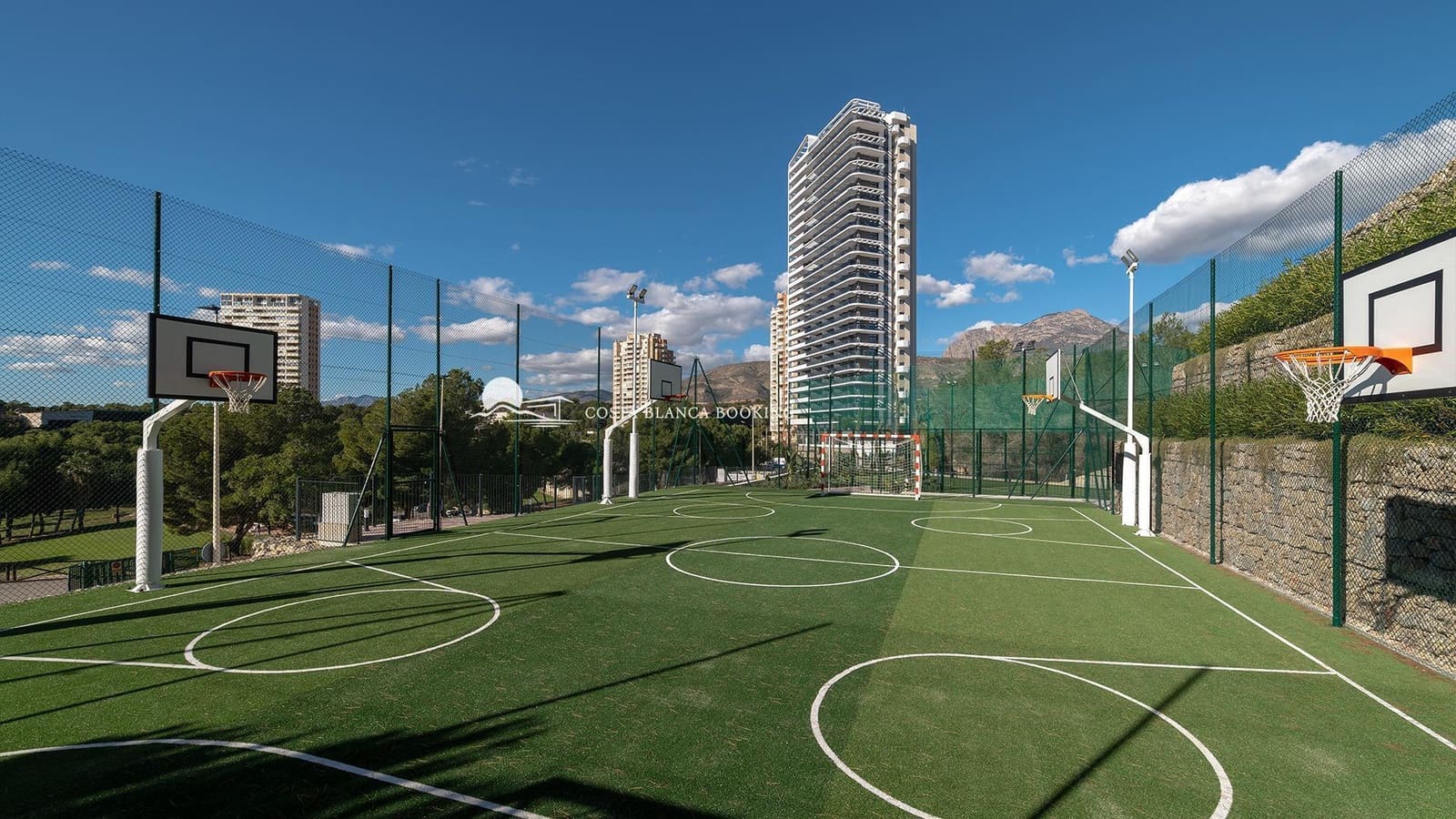2 soveværelse Lejlighed til salg i Benidorm med swimmingpool garage - € 507.000 (Ref: 9934148)
