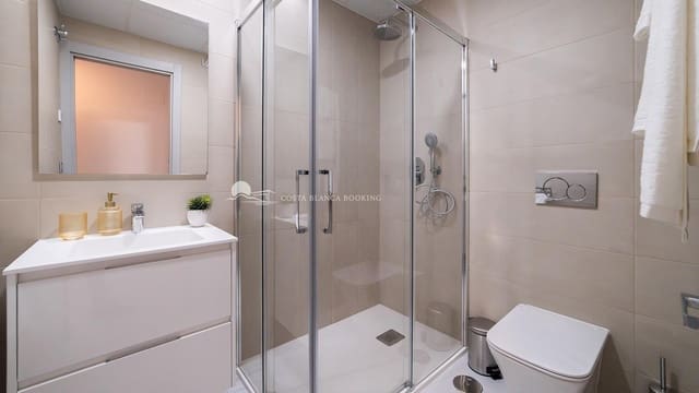 Apartamento de 3 habitaciones en Playa Poniente, Benidorm en venta con piscina garaje - 601.000 € (Ref: 9934149)