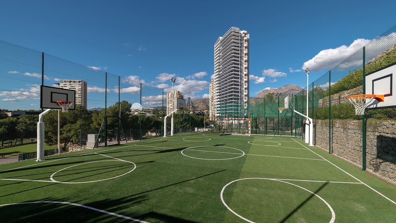 3 chambre Appartement à vendre à Benidorm avec piscine garage - 601 000 € (Ref: 9934149)