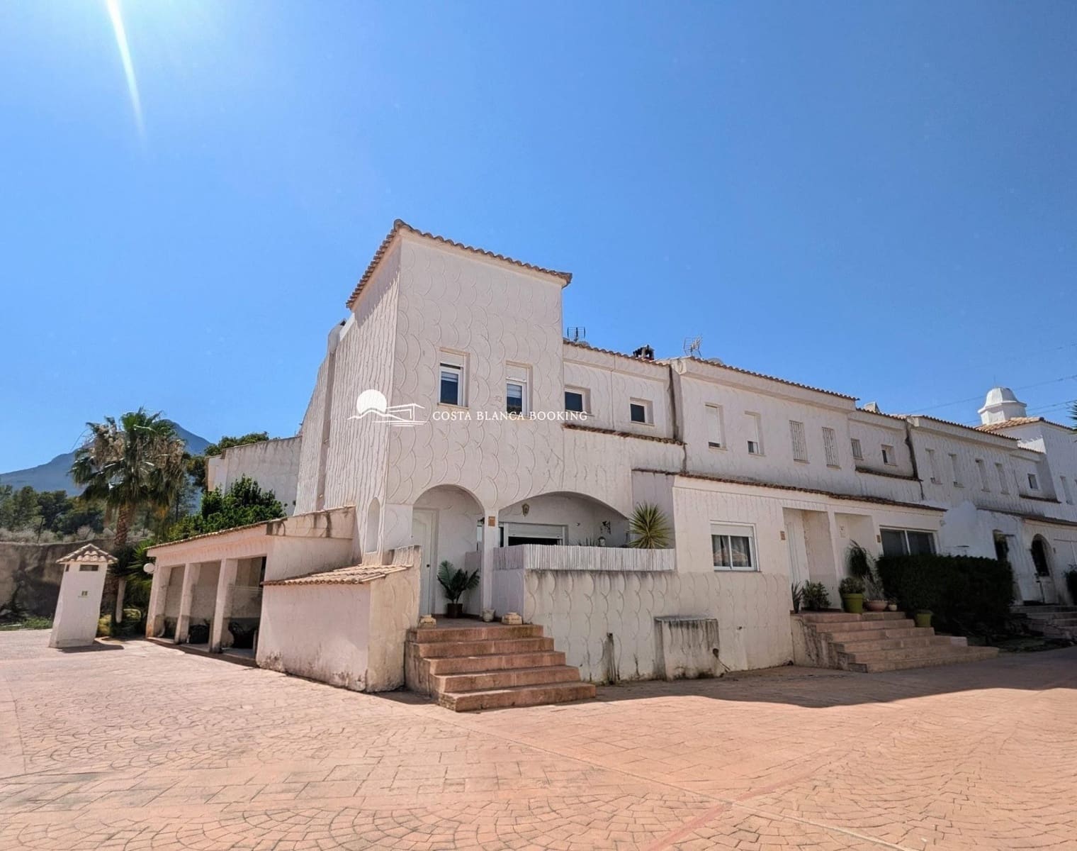 2 soveværelse Bungalow til salg i La Nucia med swimmingpool garage - € 259.000 (Ref: 9947867)
