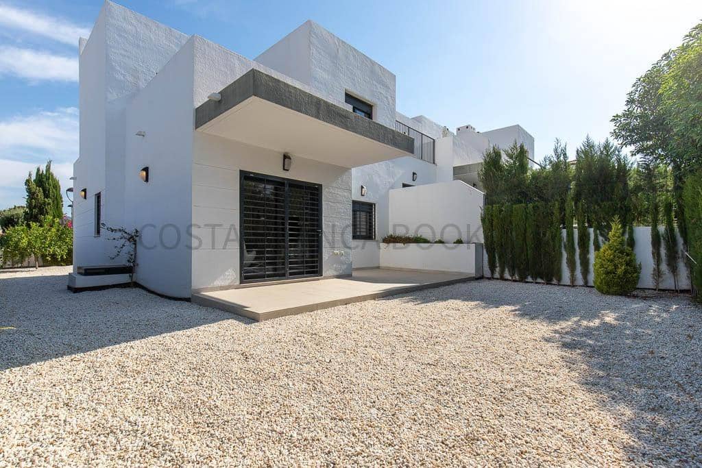 3 soveværelse Semi-Rækkehus til salg i Busot med swimmingpool garage - € 355.000 (Ref: 9954191)