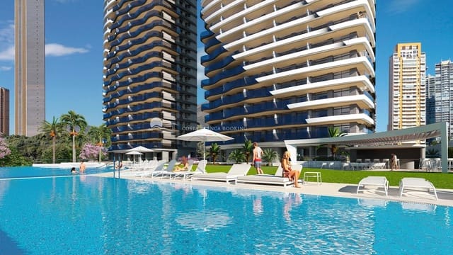 4 bedroom Apartment for sale in Playa Poniente, Benidorm with pool garage - € 1,541,800 (Ref: 9966605)