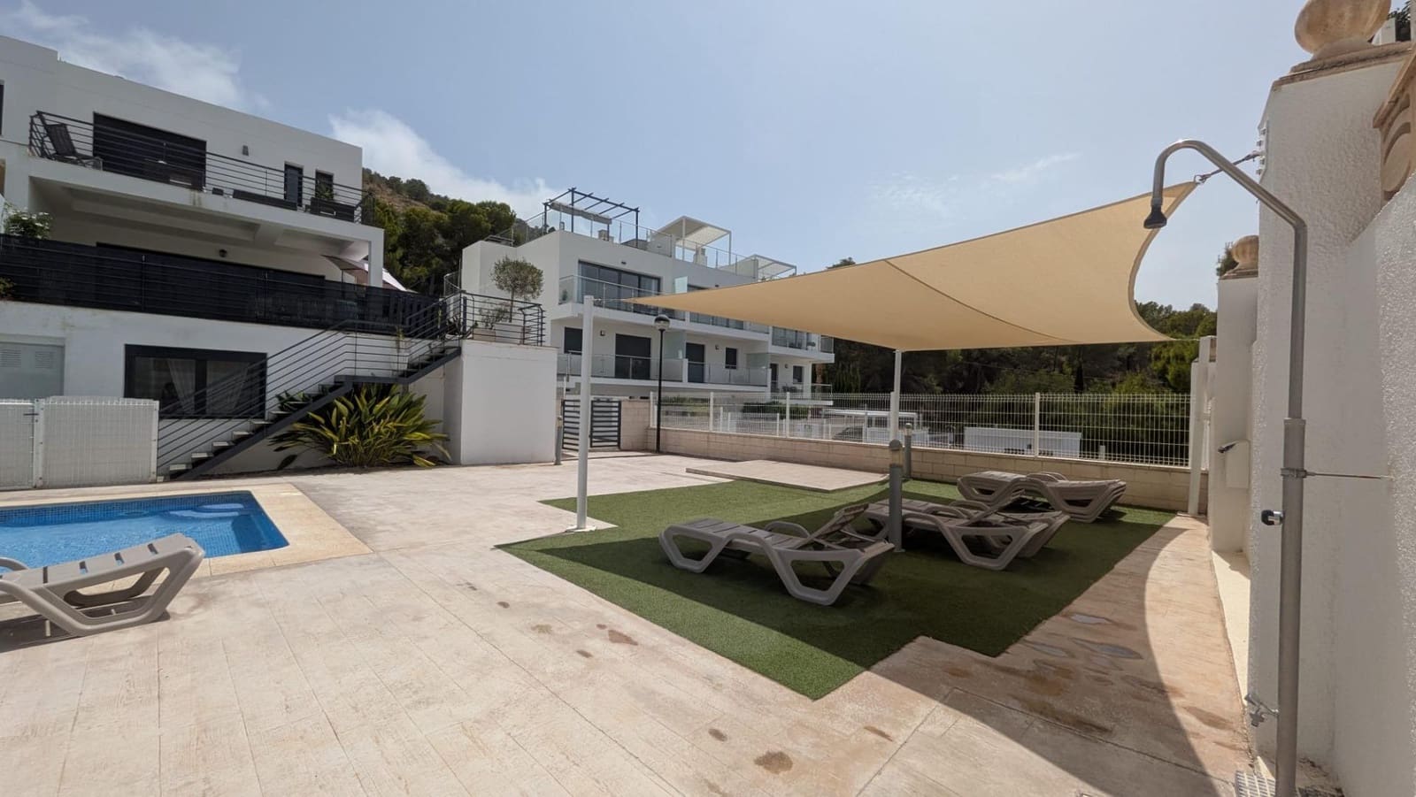 3 sovrum Radhus till salu i Alfaz del Pi / L'Alfas del Pi med pool garage - 495 000 € (Ref: 9973266)