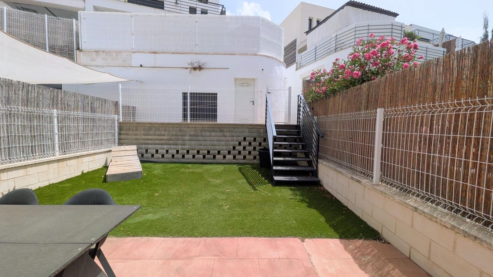 3 sovrum Radhus till salu i Alfaz del Pi / L'Alfas del Pi med pool garage - 495 000 € (Ref: 9973266)