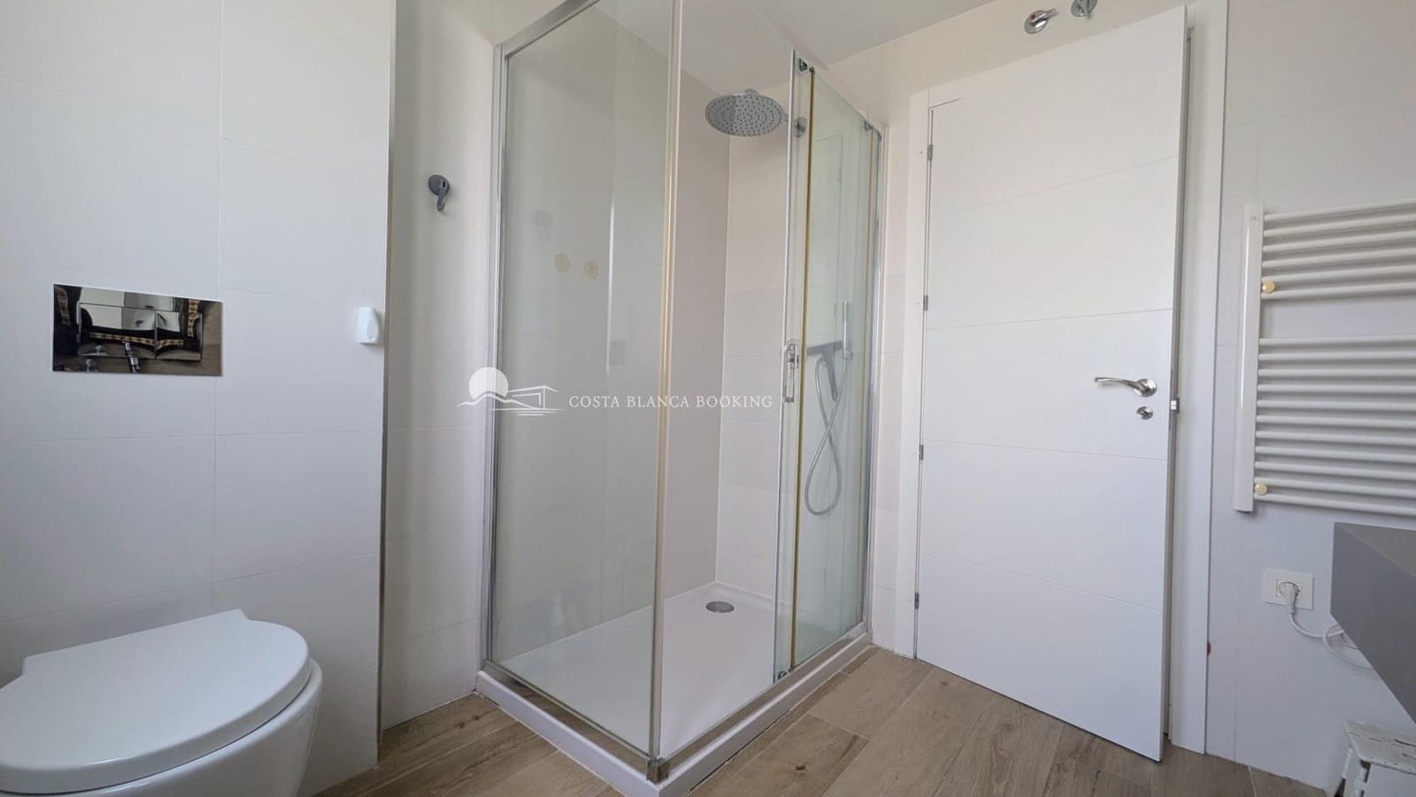 3 makuuhuone Rivitalo myytävänä paikassa Albir mukana uima-altaan 
autotalli - 495 000 € (Ref: 9973266)