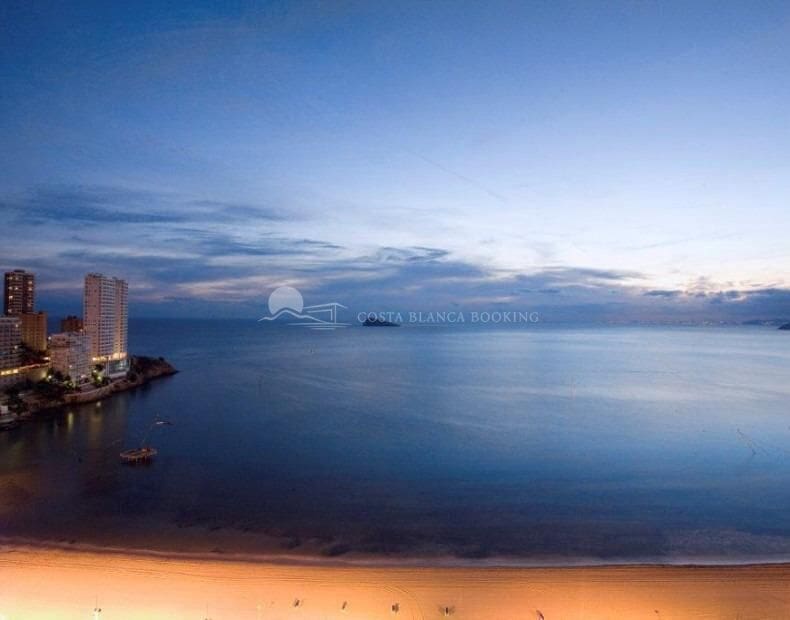 1 bedroom Studio for sale in Benidorm with garage - € 234,000 (Ref: 9973267)