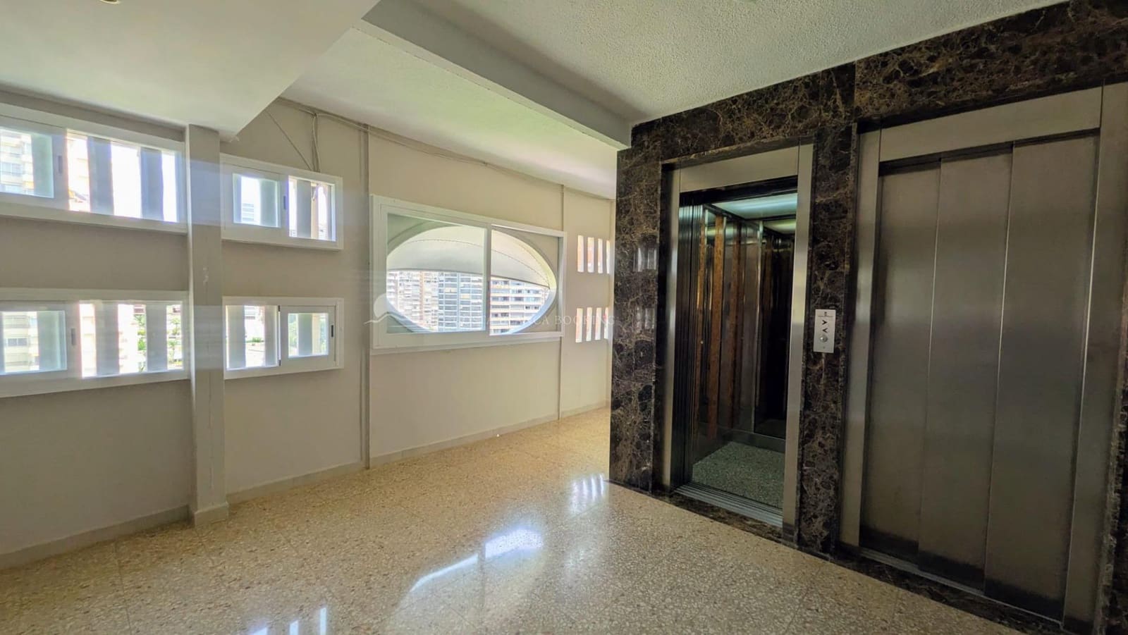 1 bedroom Studio for sale in Benidorm with garage - € 234,000 (Ref: 9973267)