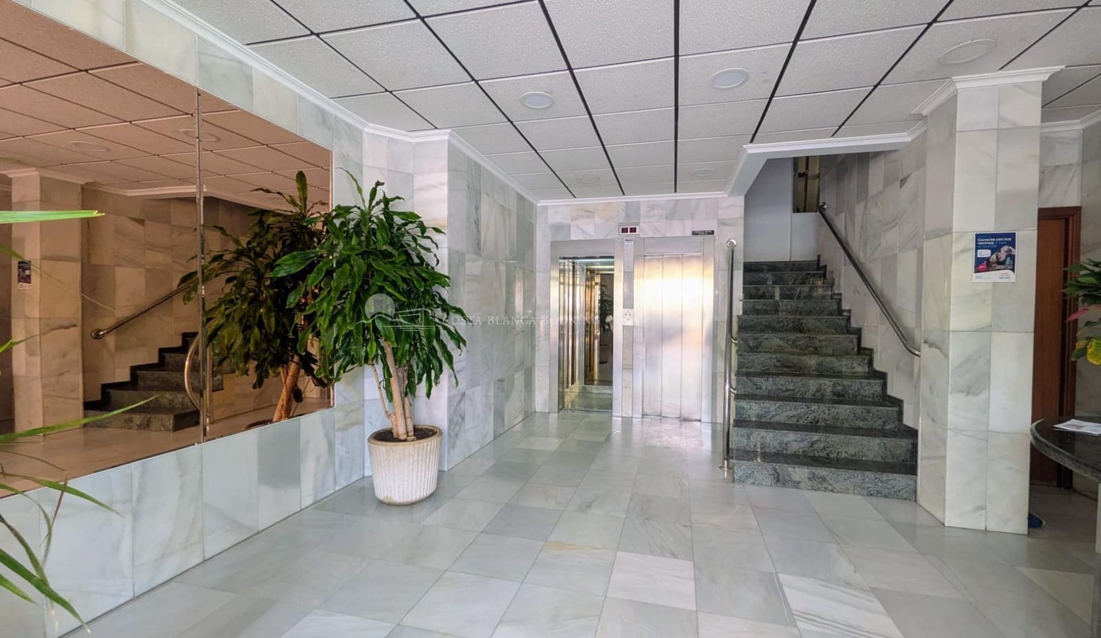 1 bedroom Studio for sale in Benidorm with garage - € 234,000 (Ref: 9973267)
