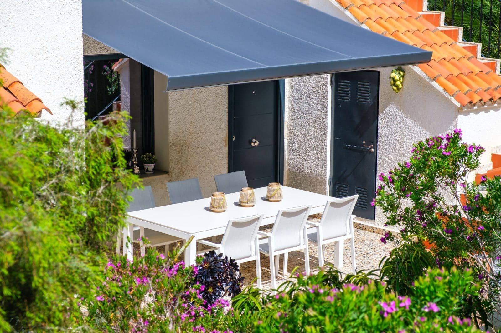3 Zimmer Villa zu verkaufen in Albir mit Pool Garage - 699.000 € (Ref: 9982936)