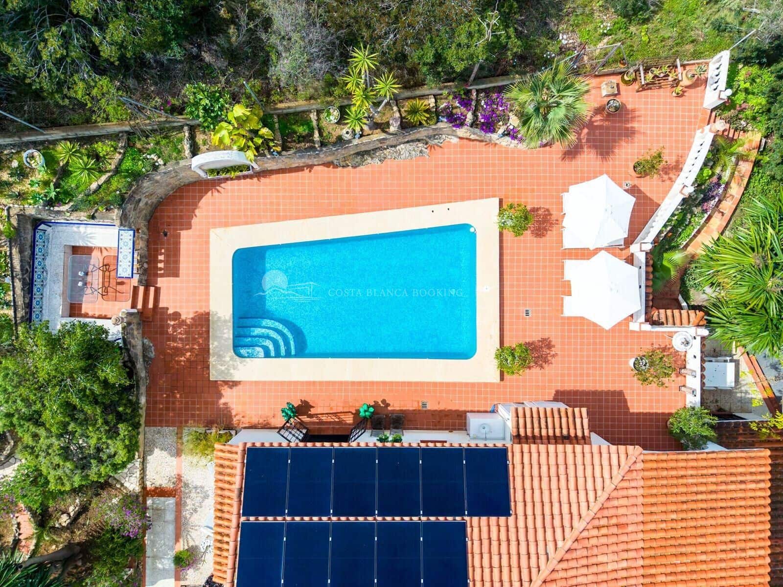 Chalet de 3 habitaciones en Albir en venta con piscina garaje - 699.000 € (Ref: 9982936)
