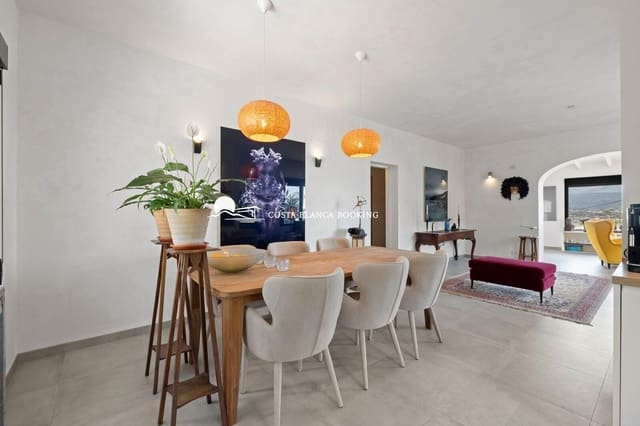 3 bedroom Villa for sale in Albir, Alfaz del Pi / L'Alfàs del Pi with pool garage - € 699,000 (Ref: 9982936)