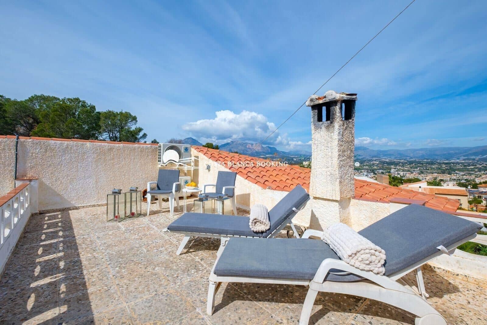 3 bedroom Villa for sale in Albir with pool garage - € 699,000 (Ref: 9982936)