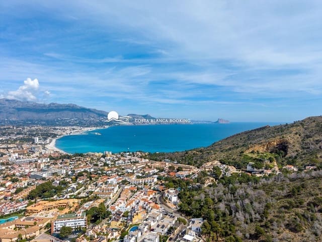 3 bedroom Villa for sale in Albir, Alfaz del Pi / L'Alfàs del Pi with pool garage - € 699,000 (Ref: 9982936)