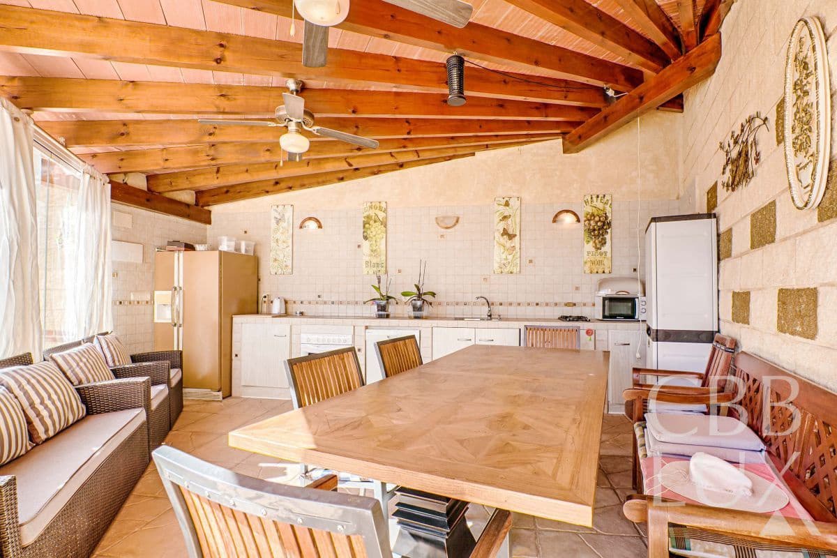 5 Zimmer Villa zu verkaufen in Alfaz del Pi / L'Alfas del Pi mit Pool Garage - 2.450.000 € (Ref: 9997091)