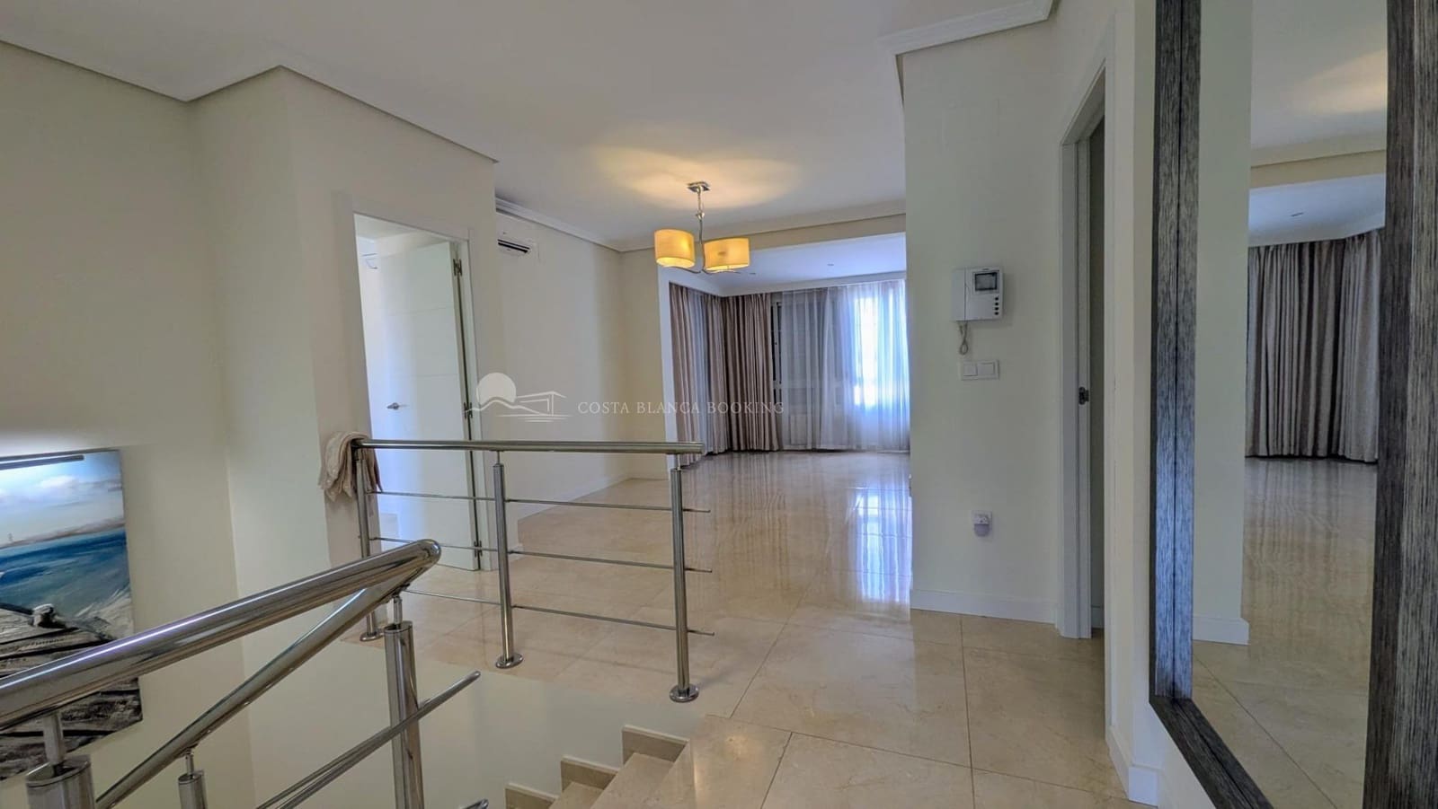 3 Zimmer Reihenhaus zu verkaufen in Albir mit Pool Garage - 670.000 € (Ref: 9998773)