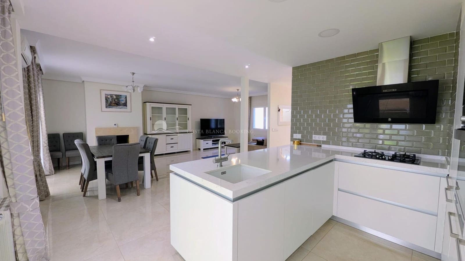 3 bedroom Terraced Villa for sale in Albir with pool garage - € 670,000 (Ref: 9998773)