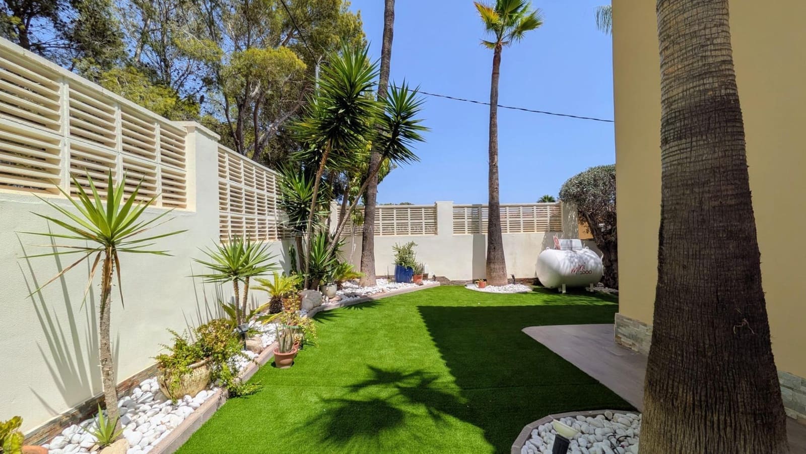 3 bedroom Terraced Villa for sale in Albir with pool garage - € 670,000 (Ref: 9998773)
