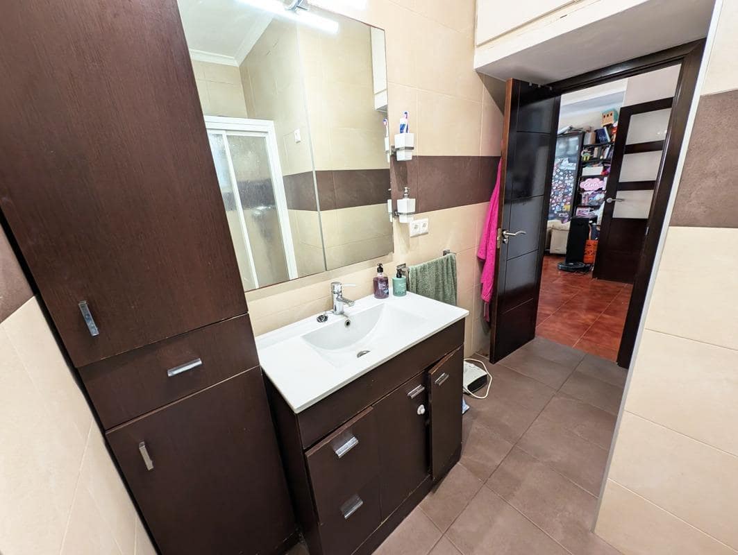 2 bedroom Flat for sale in Estepona - € 230,000 (Ref: 8806260)